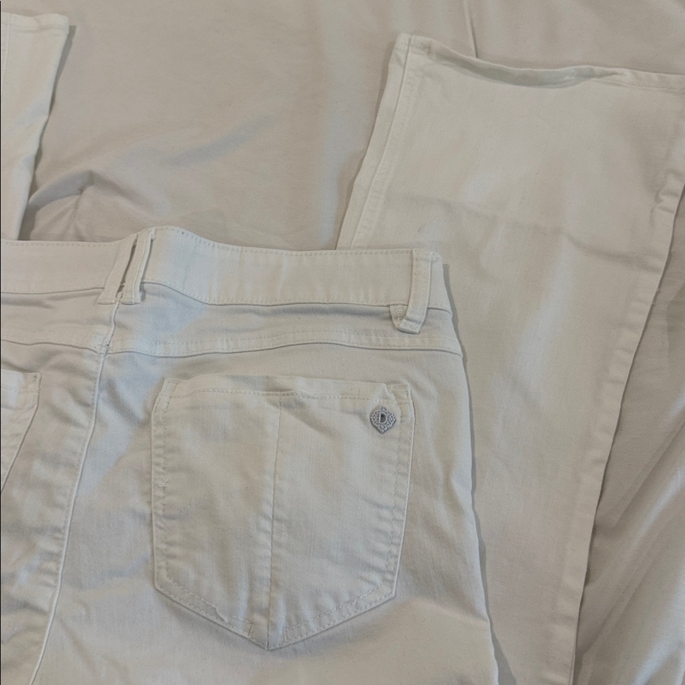 Democracy Women's White Boot Cut Jeans “Ab” solution